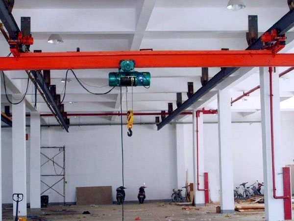 单梁悬挂式起重机	